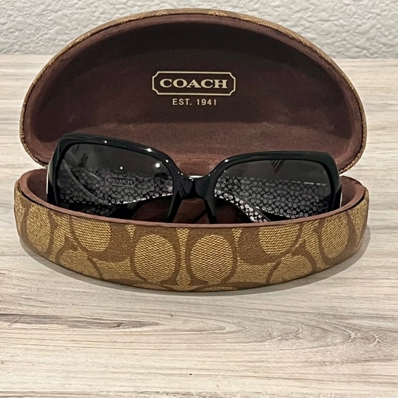 Coach Oversized Black Square Sunglasses w/ Signature Case *discounted shipping* - Picture 7 of 7